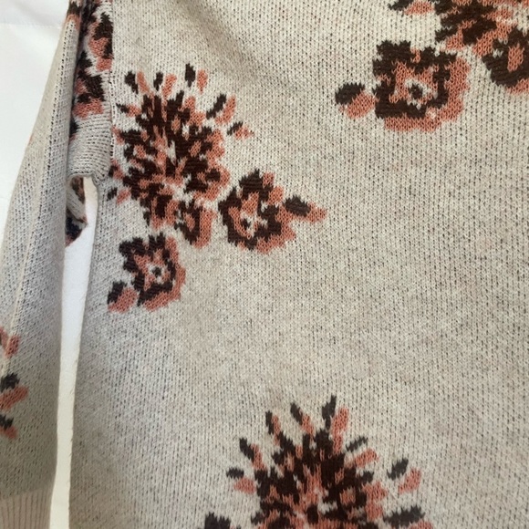 Floral Knit Women's Sweater M - Picture 6 of 6